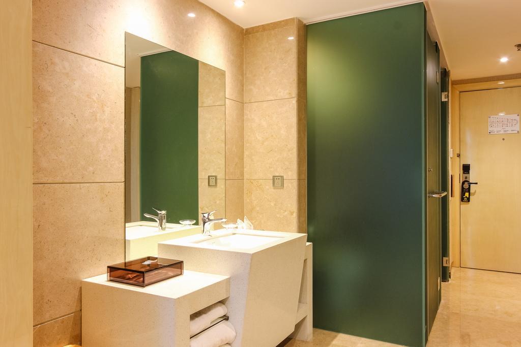Paco Hotel Guangzhou East Railway Station Branch מראה חיצוני תמונה