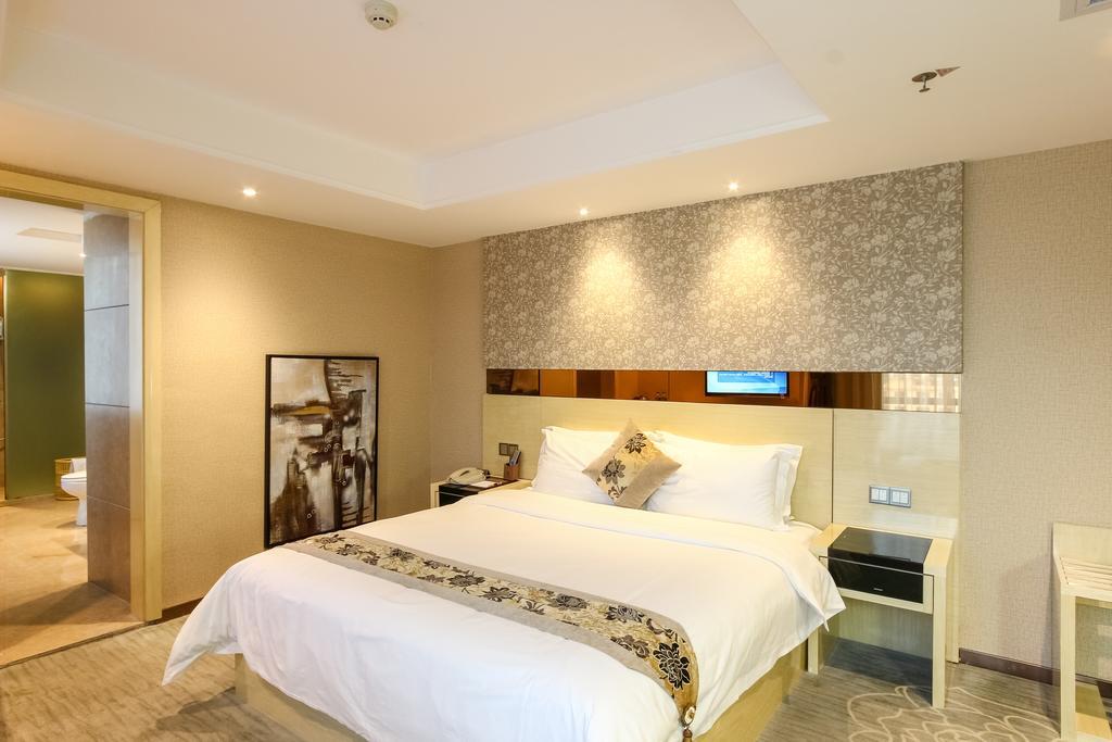 Paco Hotel Guangzhou East Railway Station Branch מראה חיצוני תמונה
