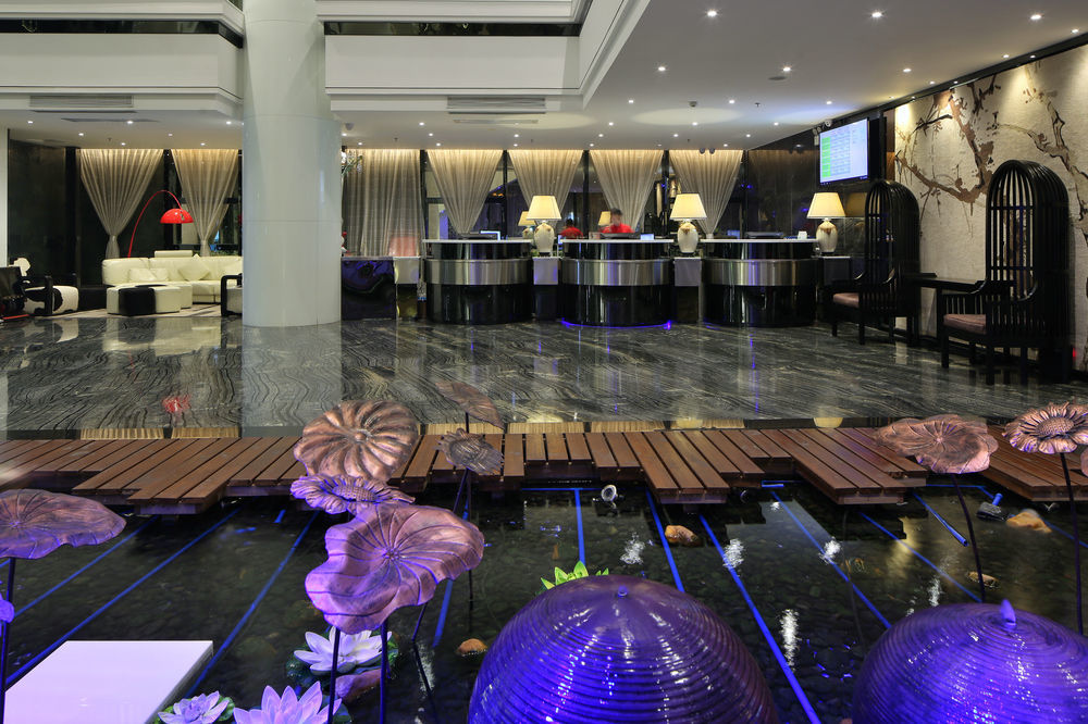 Paco Hotel Guangzhou East Railway Station Branch מראה חיצוני תמונה